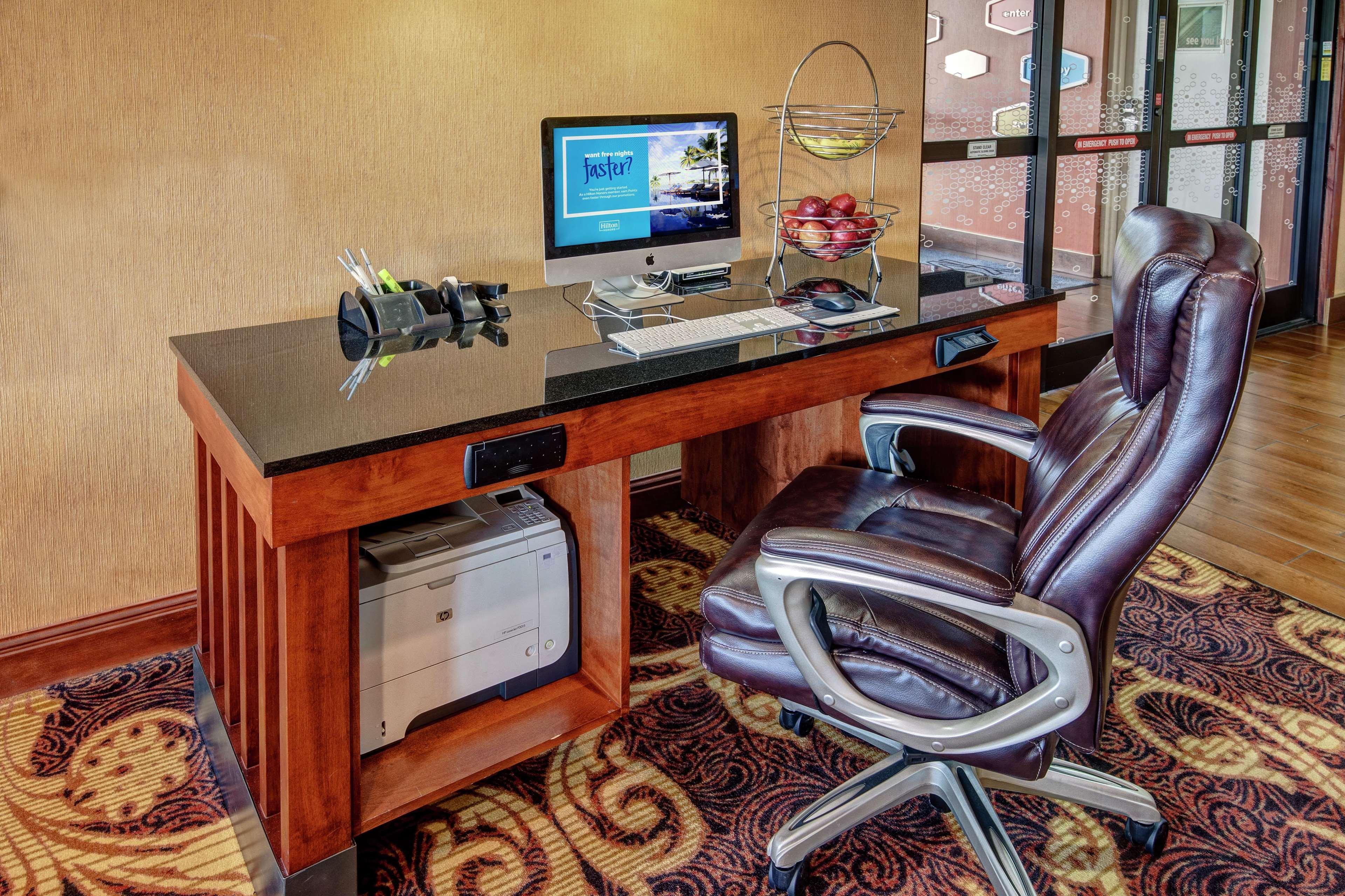 Hampton Inn Corinth Dış mekan fotoğraf