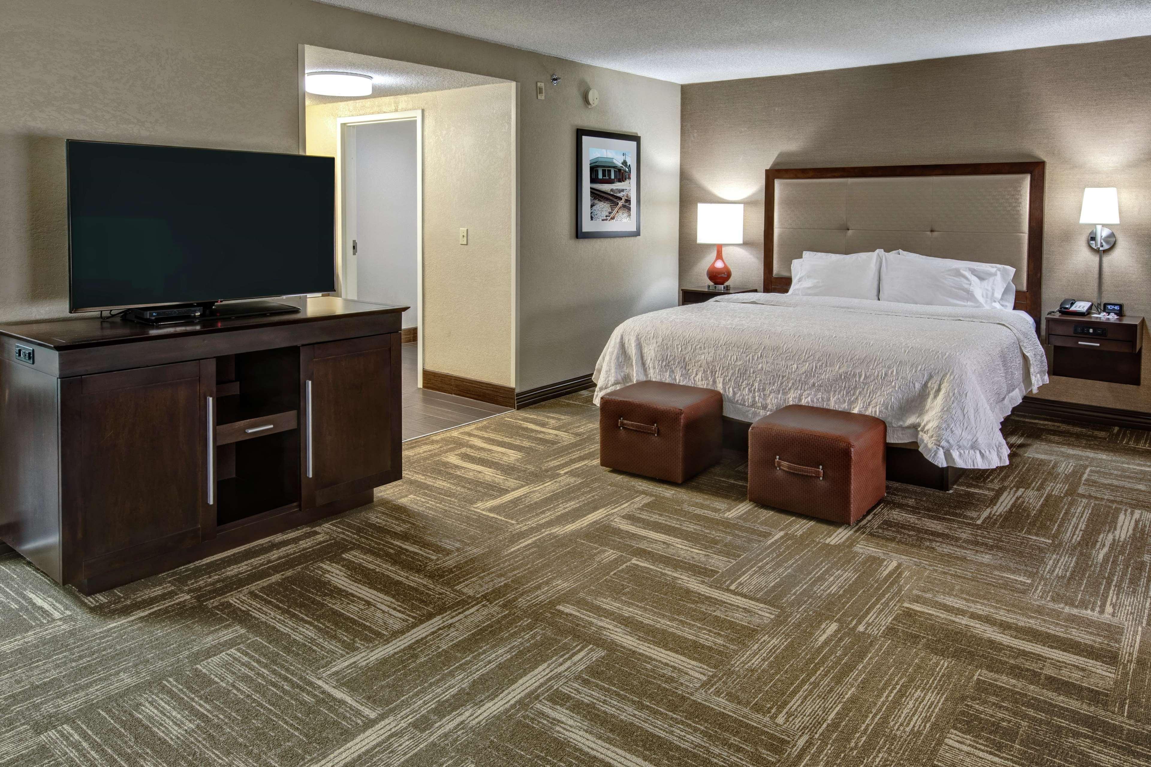 Hampton Inn Corinth Dış mekan fotoğraf