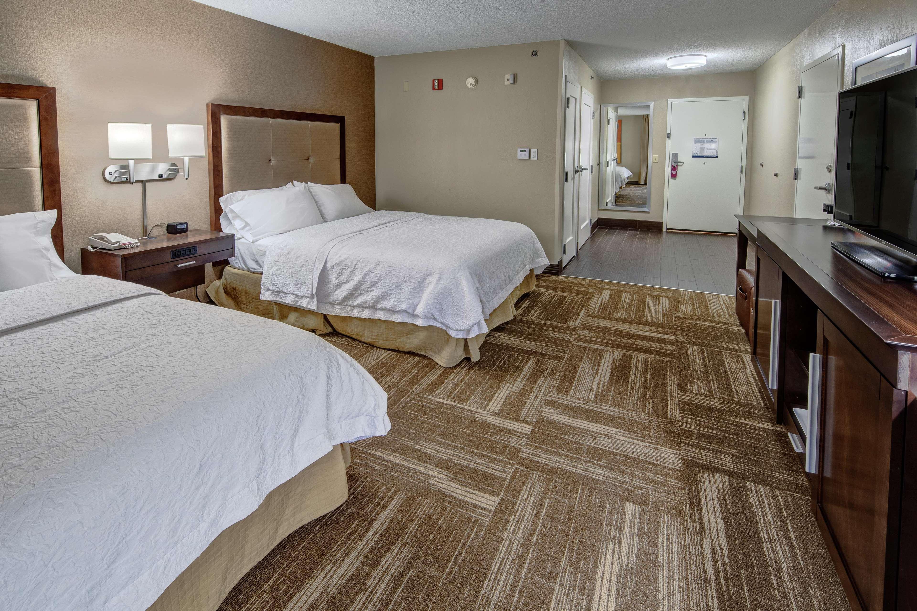 Hampton Inn Corinth Dış mekan fotoğraf