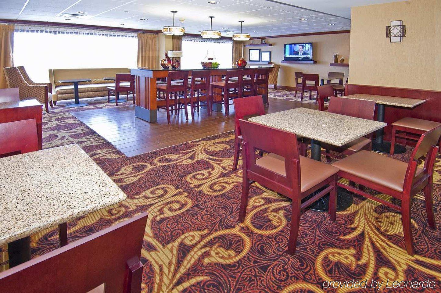 Hampton Inn Corinth Dış mekan fotoğraf
